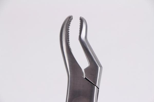 Incisor Extractor Forceps D-D